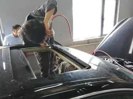 探界者天窗漏水怎么解决？-有驾