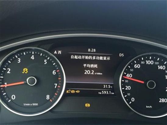 开车怎样提前选择正确的车道?-有驾