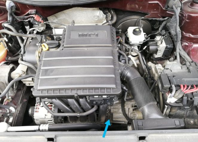 朗逸发动机号位置在哪?-有驾