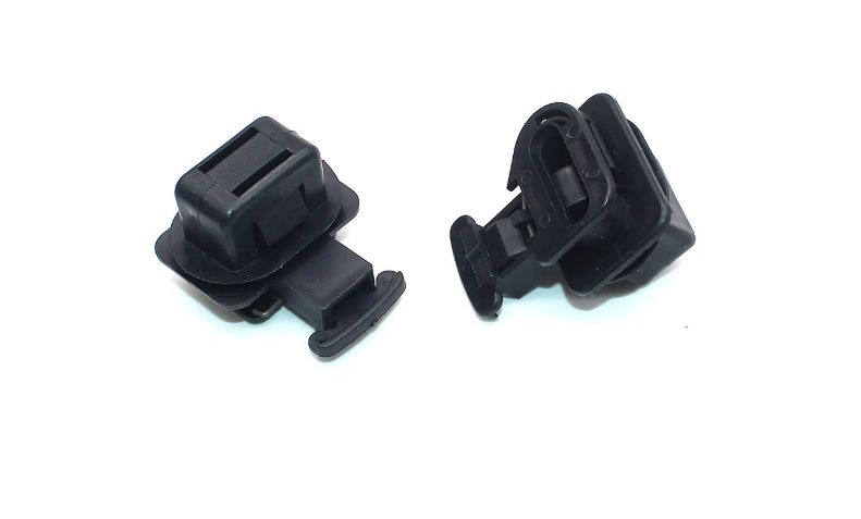 汽车后排座椅卡扣按不进去是怎么回事？-有驾