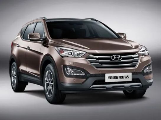 现代santafe是哪款车-有驾