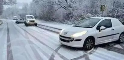 雨雪天气能见度50米的最高车速-有驾