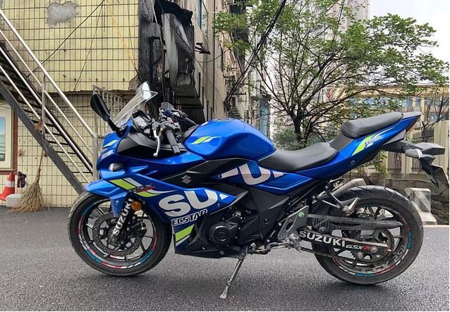 gsx250r-a和gsx250r的区别-有驾