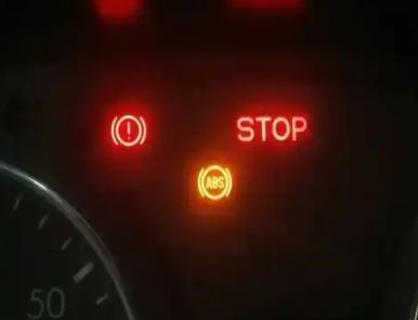 车上仪表盘出现stop是什么意思-有驾