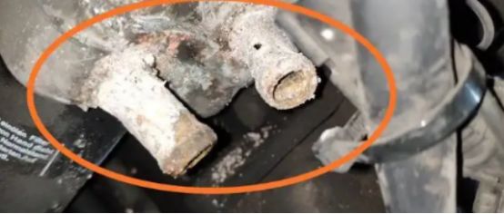 汽车水温表忽高忽低怎么回事-有驾 汽车水温表忽高忽低怎么回事-有驾