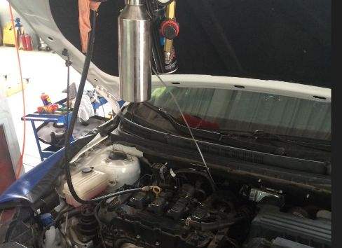 自动挡熄火的原因-有驾