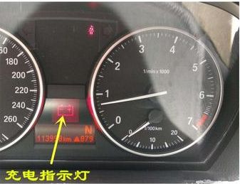 汽车电瓶电量不足会出现什么情况-有驾 汽车电瓶电量不足会出现什么情况-有驾