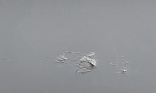 车身刮痕怎么用牙膏处理-有驾
