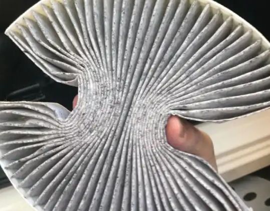 逍客空调滤芯在什么位置-有驾