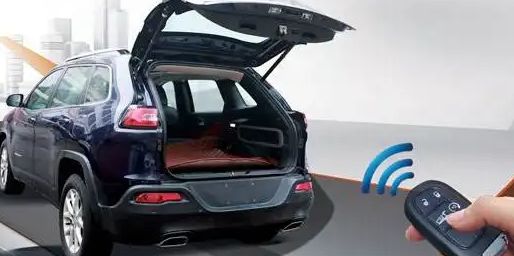 电动尾门上电吸和下电吸的区别-有驾