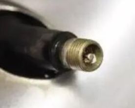 汽车气门芯漏气怎么办-有驾