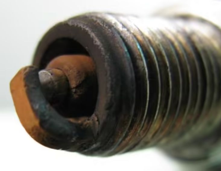 火花塞燃烧的8种状态-有驾 火花塞燃烧的8种状态-有驾