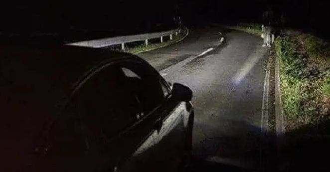 车上的side是什么意思-有驾