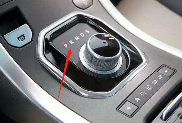 纯电动汽车的档位-有驾