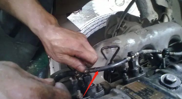 轿车怎样才能放出汽油来-有驾