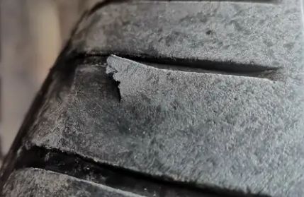 汽车轮胎要换一对吗-有驾 汽车轮胎要换一对吗-有驾