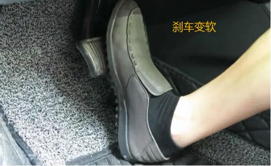 刹车片厚度怎么检查-有驾 刹车片厚度怎么检查-有驾