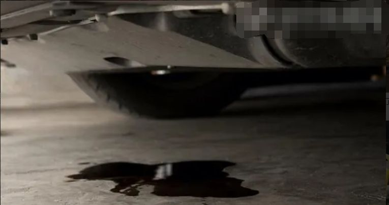 怎么判断汽车是否漏油-有驾 怎么判断汽车是否漏油-有驾