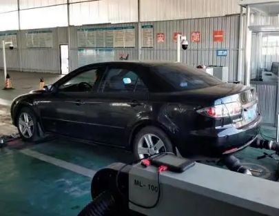 买二手车自带车牌吗?-有驾