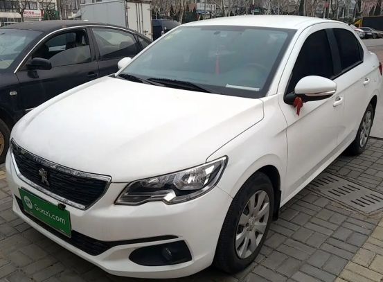 标志301轮胎什么型号-有驾