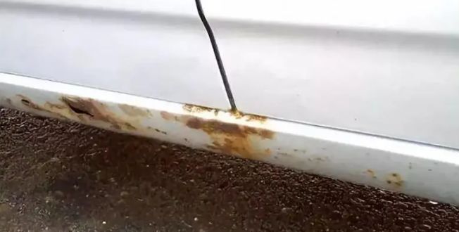 怎样看汽车喷漆的好坏-有驾