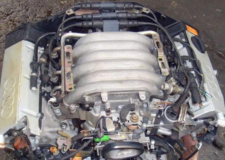 奥迪2.8v6发动机烧机油吗-有驾