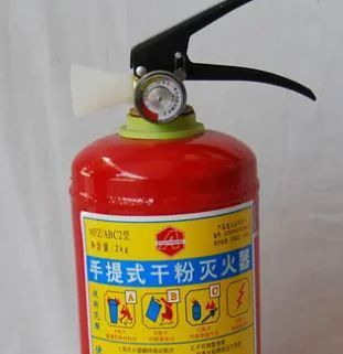 汽车里用放灭火器吗-有驾 汽车里用放灭火器吗-有驾