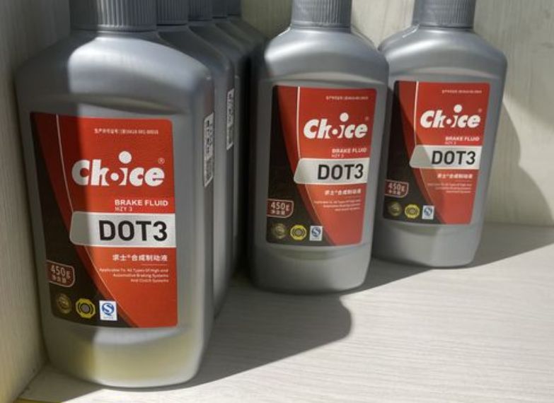 dot3的刹车油可以换成dot4的吗-有驾