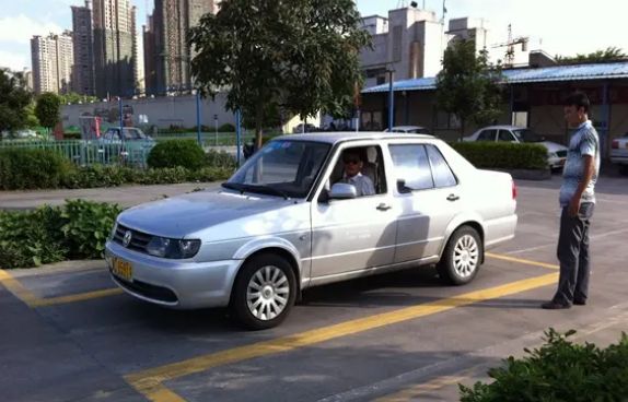 科目二可以戴眼镜吗-有驾 科目二可以戴眼镜吗-有驾