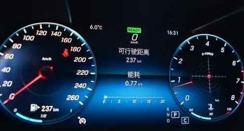 奔驰c260l公里数在哪里看-有驾 奔驰c260l公里数在哪里看-有驾