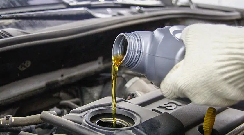 加机油和换机油的区别-有驾 加机油和换机油的区别-有驾