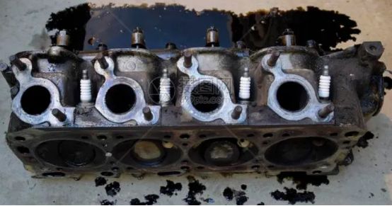 汽车排气管出大量白烟-有驾 汽车排气管出大量白烟-有驾