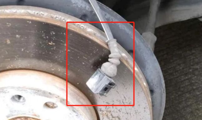 汽车迈速表不动是什么原因-有驾