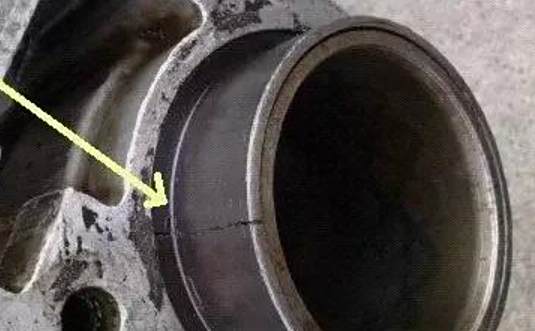 汽油发动机冒黑烟10个故障-有驾 汽油发动机冒黑烟10个故障-有驾