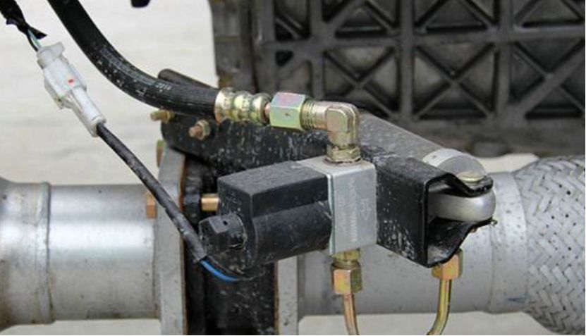 汽油发动机冒黑烟10个故障-有驾 汽油发动机冒黑烟10个故障-有驾