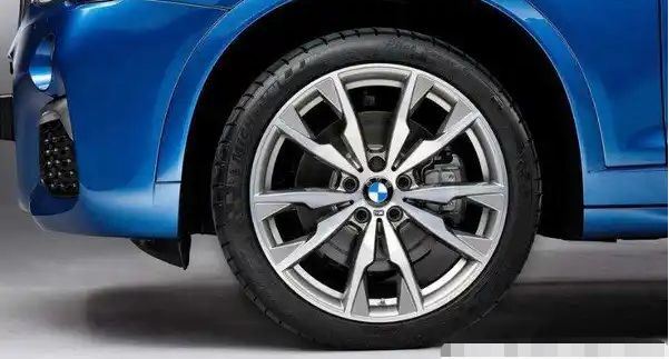 宝马防爆胎被扎能补吗-有驾