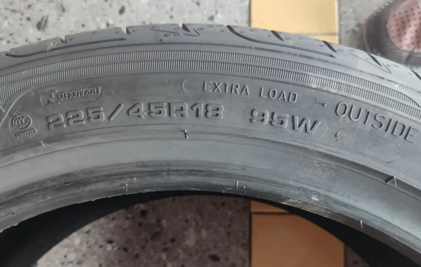 宝马325原装轮胎是什么型号-有驾 宝马325原装轮胎是什么型号-有驾