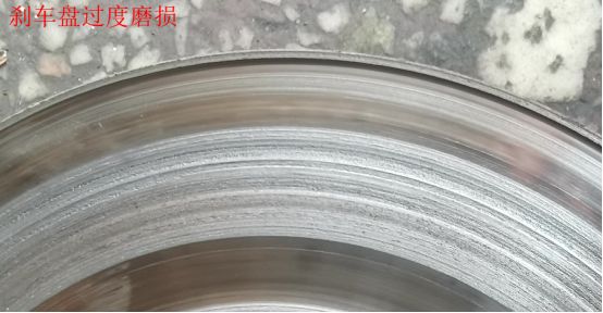 宝马x3踩刹车咔咔的声音-有驾 宝马x3踩刹车咔咔的声音-有驾