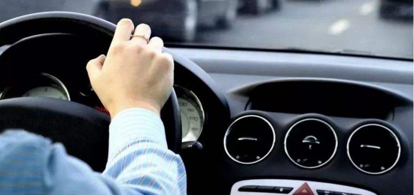 连续驾车4小时以上停车休息不得少于多少分钟-有驾 连续驾车4小时以上停车休息不得少于多少分钟-有驾