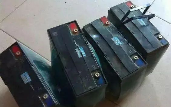 电动车电瓶充一会就满了怎么回事-有驾