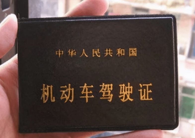 自己倒车把车撞了能报保险吗-有驾 自己倒车把车撞了能报保险吗-有驾