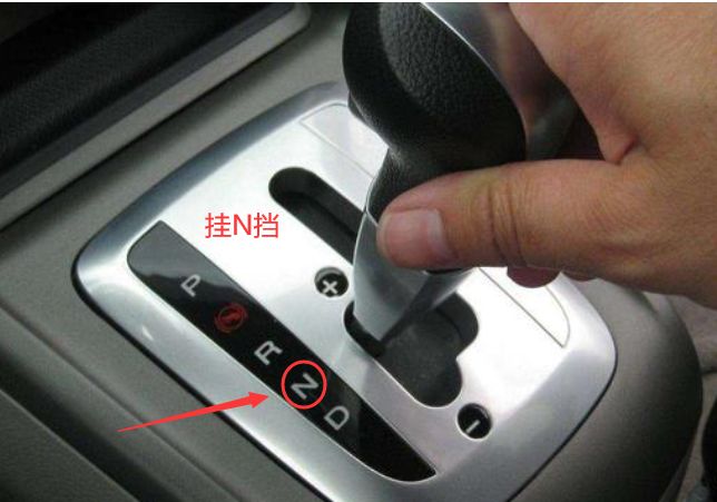 自动挡车提速有顿挫感什么原因-有驾 自动挡车提速有顿挫感什么原因-有驾