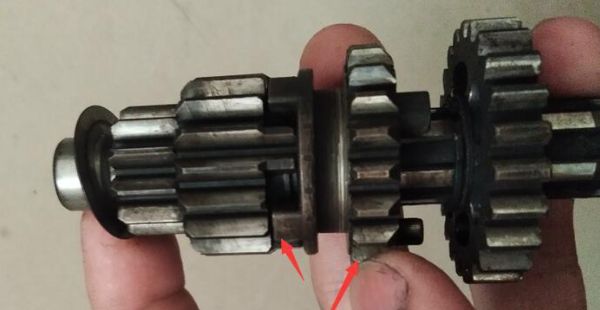 摩托车变速箱工作原理-有驾 摩托车变速箱工作原理-有驾