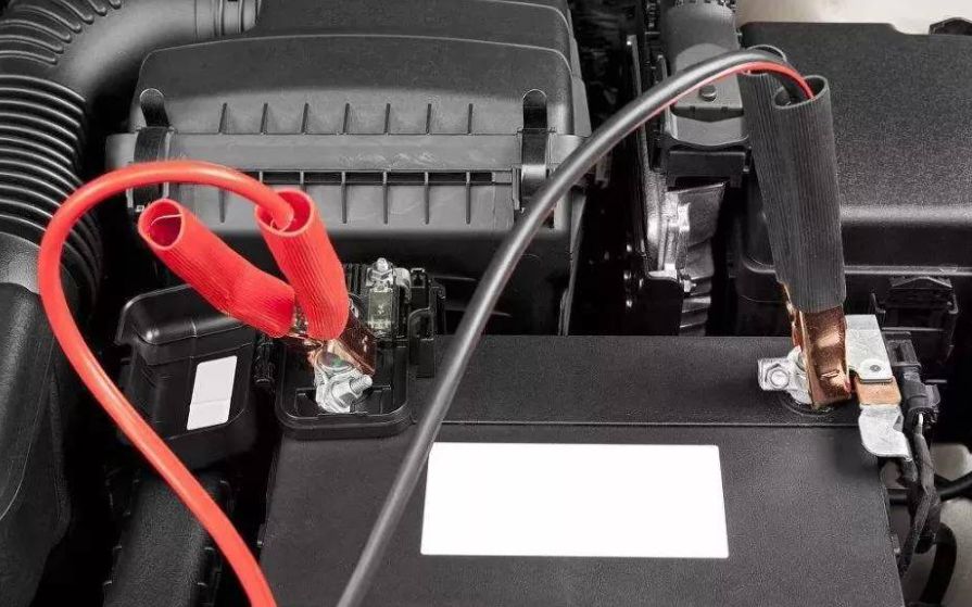 汽车电瓶电压低怎么办?-有驾 汽车电瓶电压低怎么办?-有驾