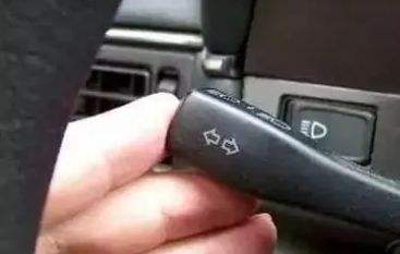 货车起步的正确步骤-有驾 货车起步的正确步骤-有驾