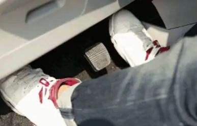 货车起步的正确步骤-有驾 货车起步的正确步骤-有驾