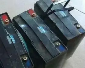 充电器灯一闪一闪怎么回事-有驾 充电器灯一闪一闪怎么回事-有驾
