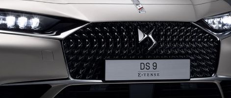 一个方框里面一个闪电是什么车标-有驾 一个方框里面一个闪电是什么车标-有驾