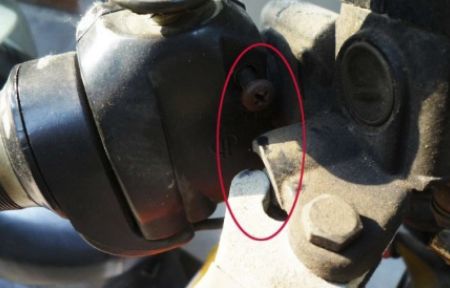 电瓶车把手松动,固定不了怎么处理?-有驾 电瓶车把手松动,固定不了怎么处理?-有驾