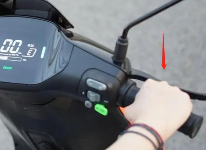 电动车的巡航键有什么作用-有驾